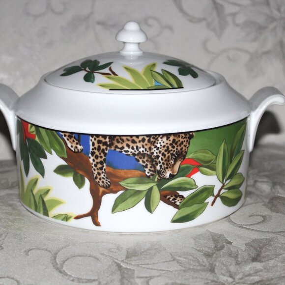 Mikasa Amazon Lidded Casserole Dish | Vintage Lidded Vegetable Bowl - Picture 3 of 7